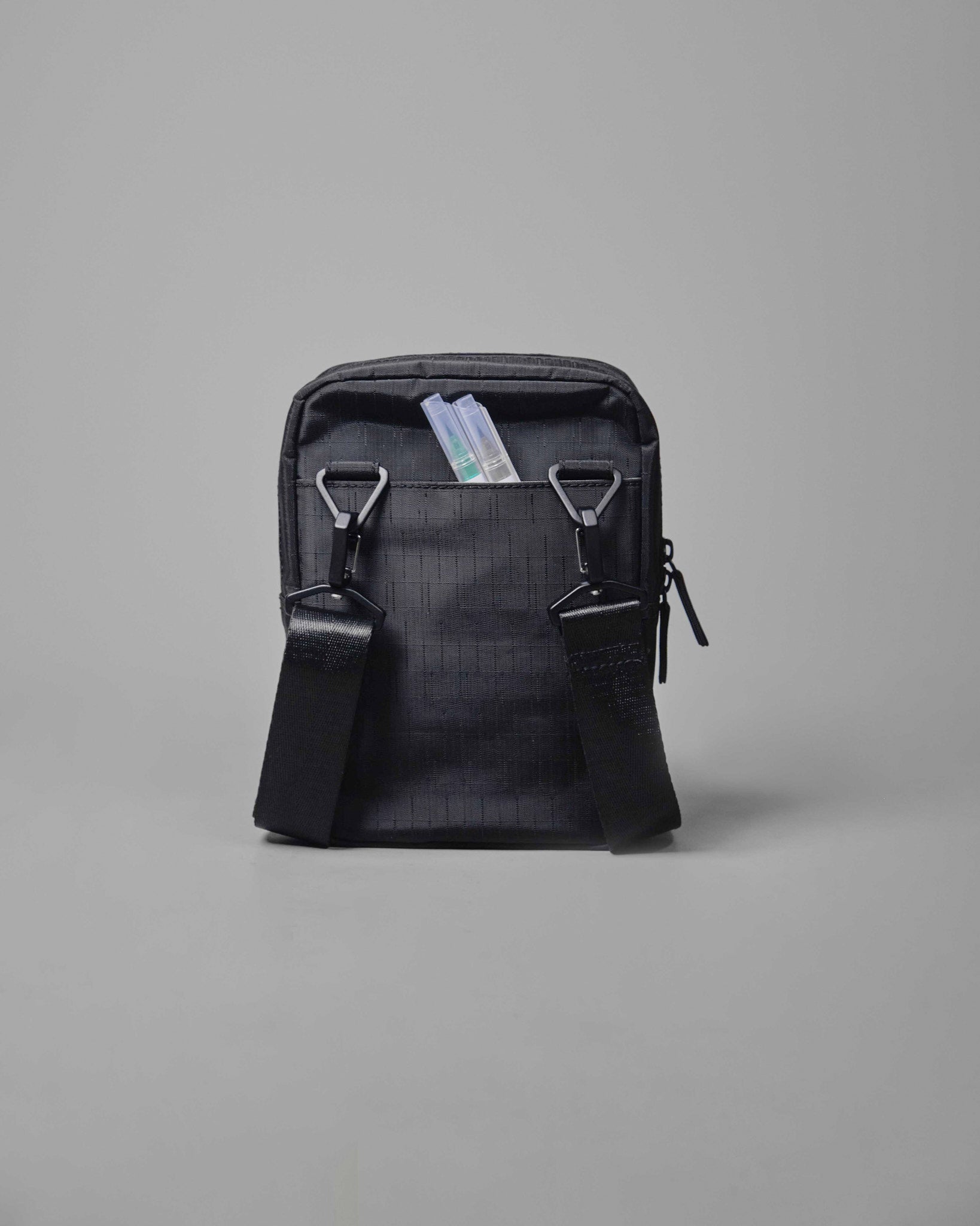 Readers Crossbody - Black