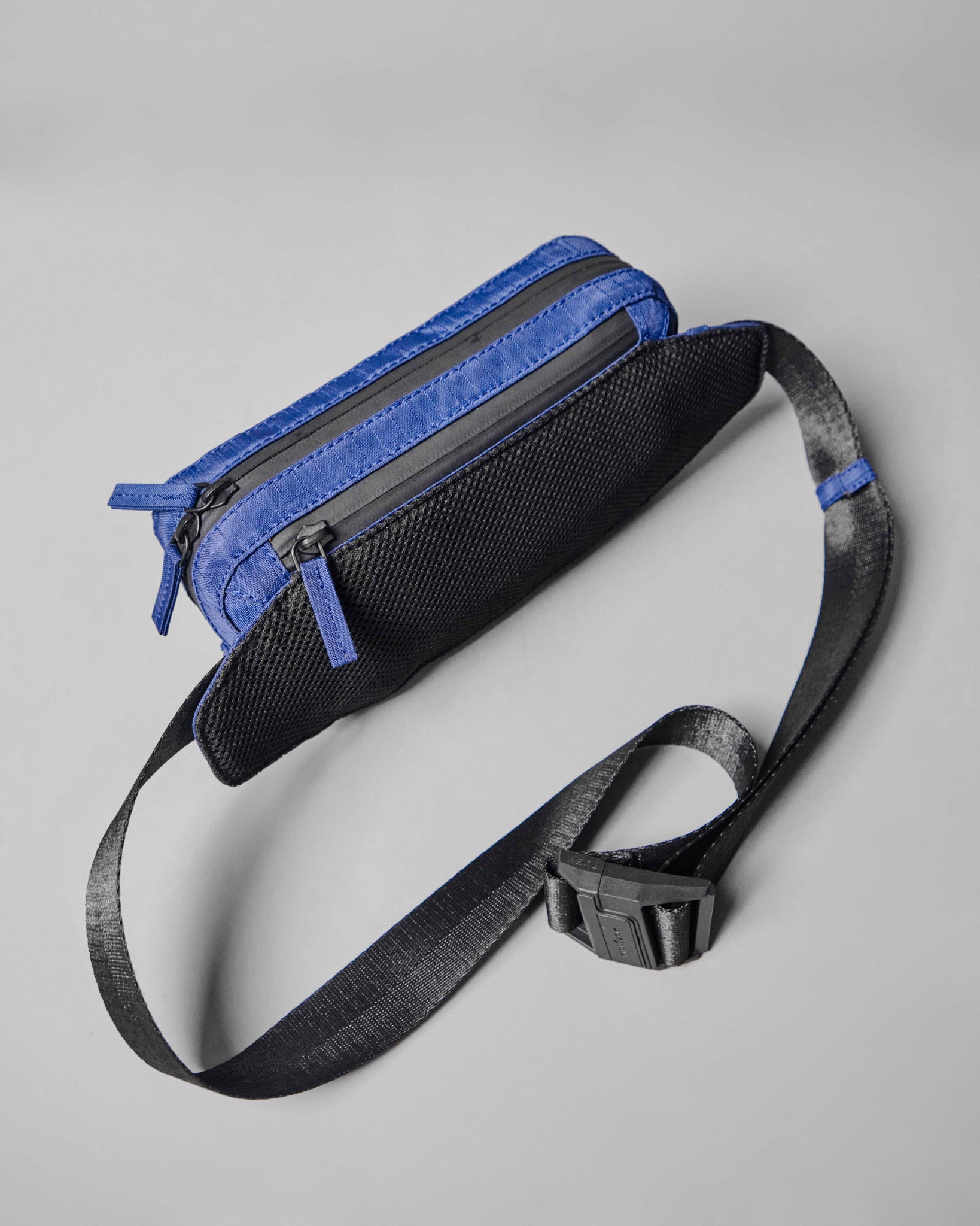 Daily Sling - Blue