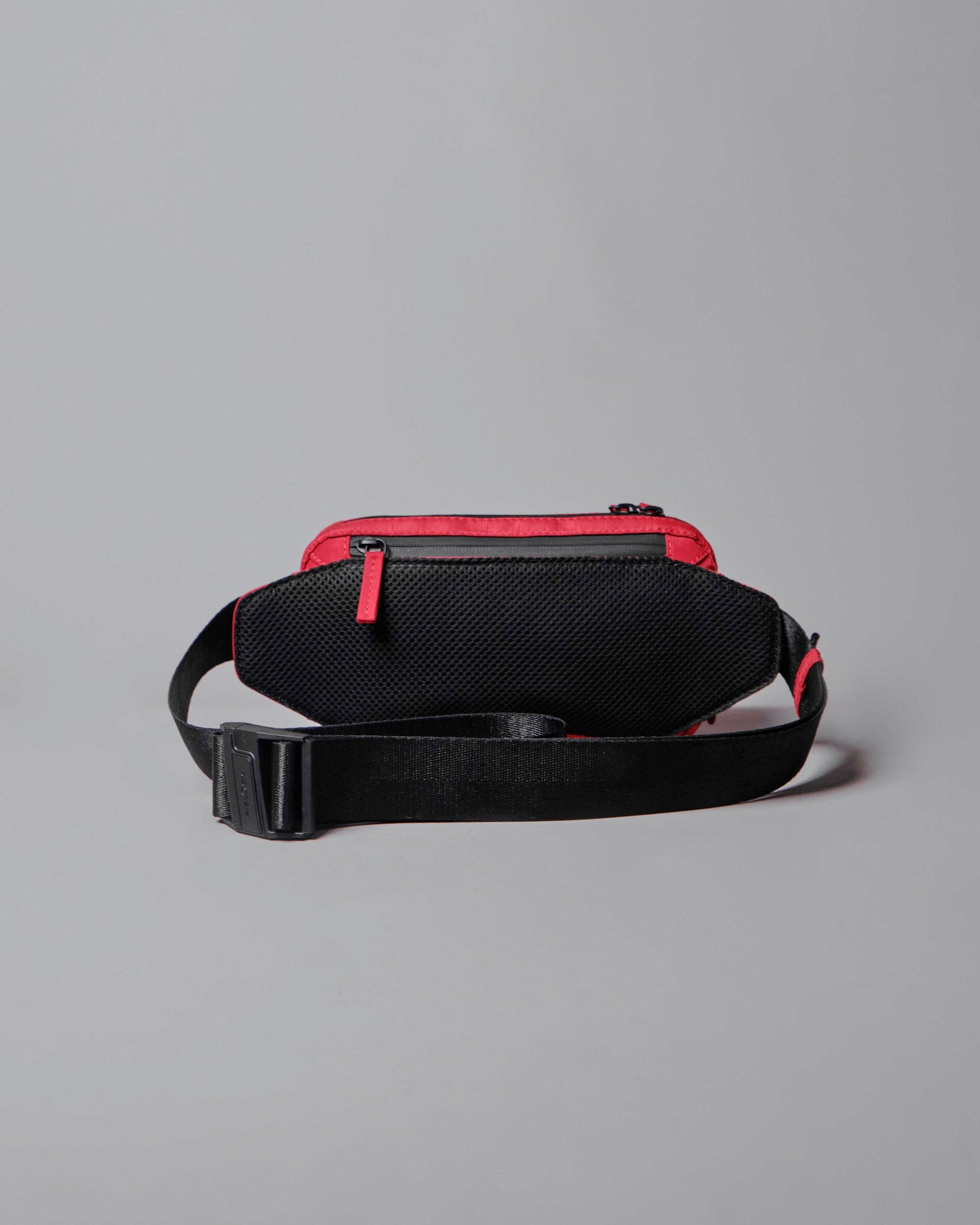 Daily Sling - Red